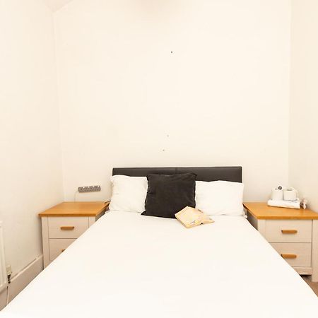 Lovely Private Rooms Near Mcr Centre Манчестер Екстер'єр фото