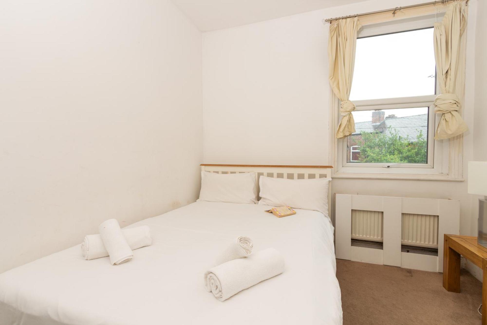 Lovely Private Rooms Near Mcr Centre Манчестер Екстер'єр фото