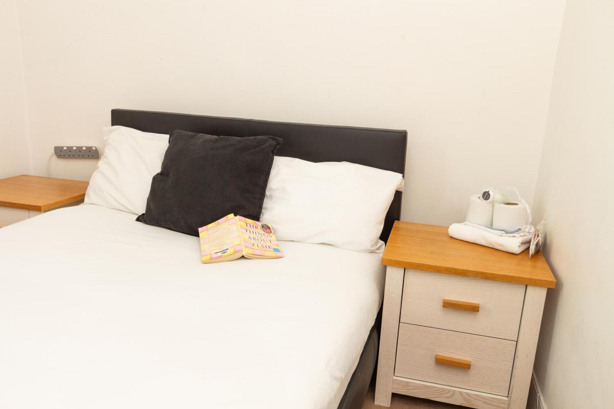 Lovely Private Rooms Near Mcr Centre Манчестер Екстер'єр фото